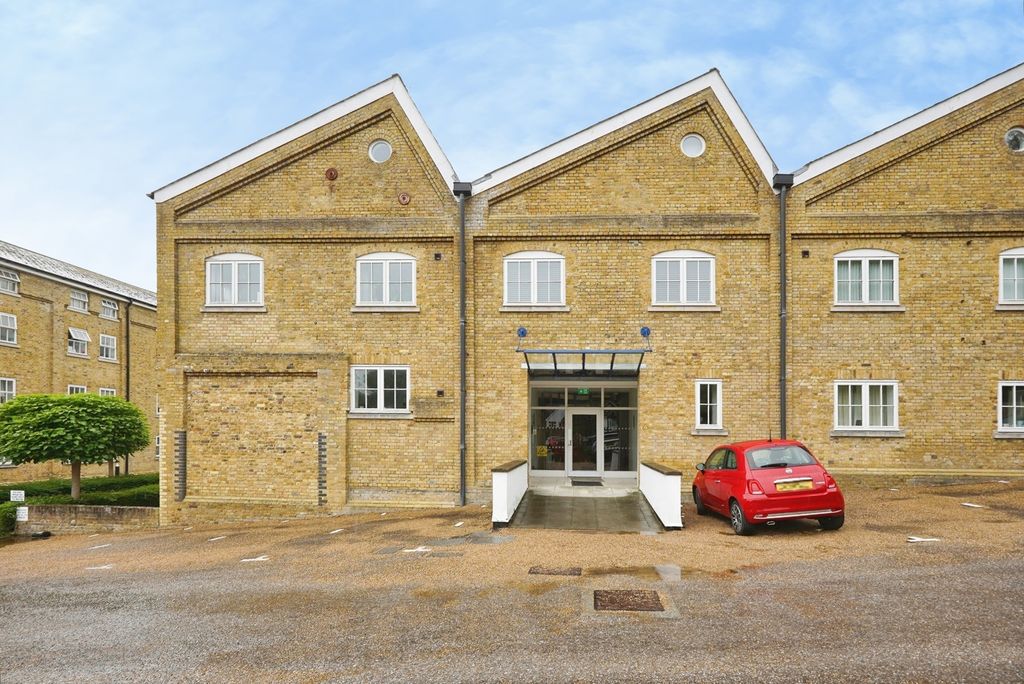 Property photo 1 of 29 Pbox-Img.Jpg