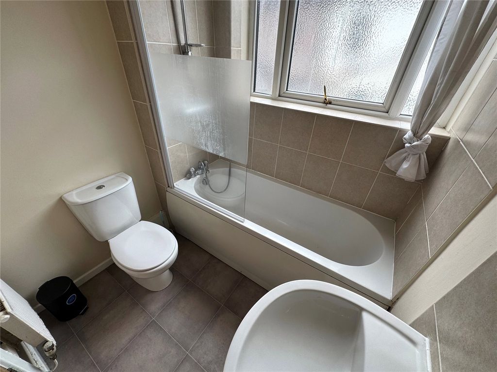 Property photo 3 of 8 Picture No. 14