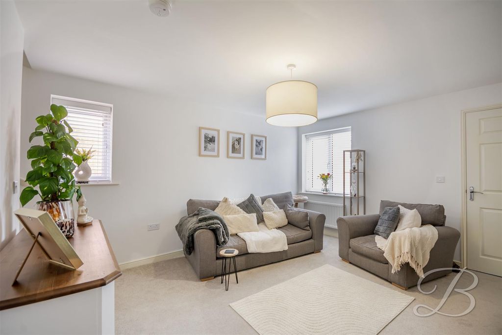 Property photo 3 of 28 Ccltd-17.Jpg