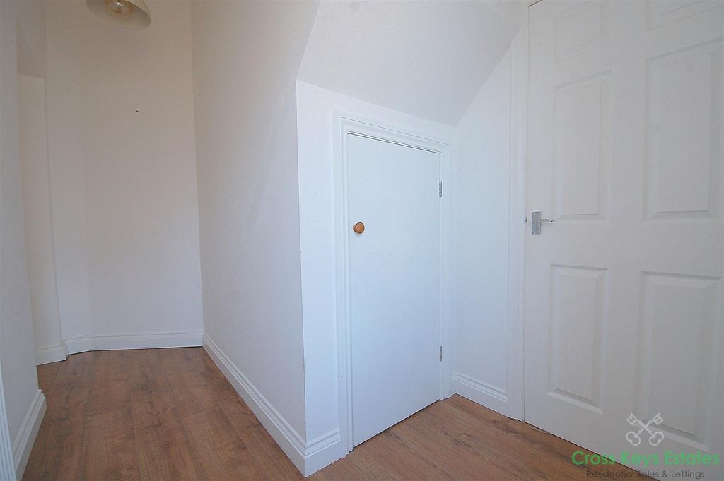 Property photo 2 of 20 Hall