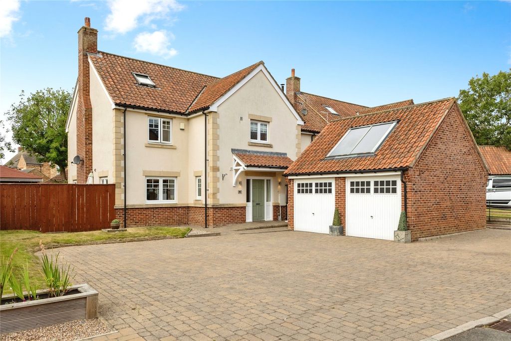 Property photo 1 of 21 Picture No. 04