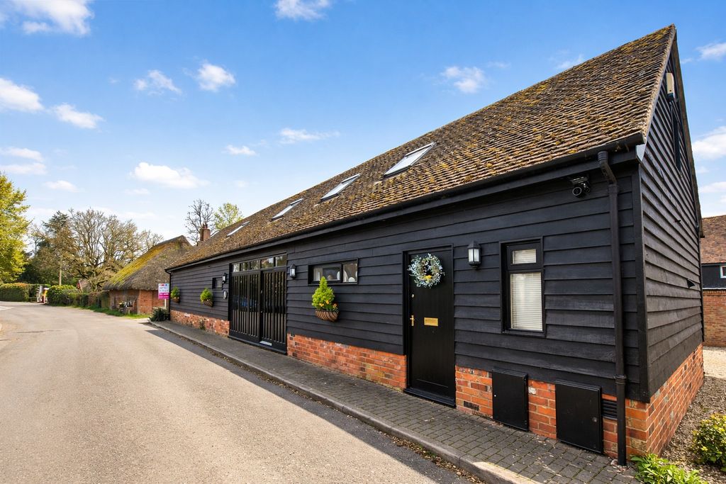 Property photo 1 of 29