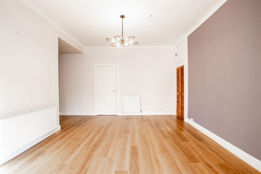 Property photo 2 of 23 Lounge-1.Jpg
