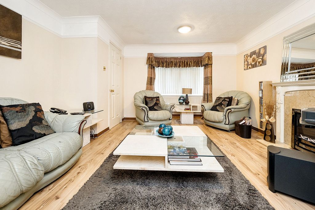 Additional image 7 of 4 bed detached house for saleAdvice Avenue, Grays RM16