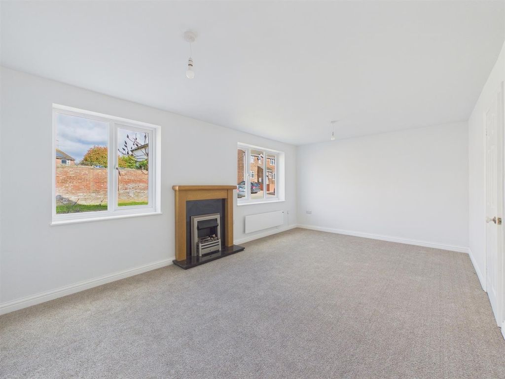 Property photo 2 of 19 Cam03972G0-Pr0306-Still011.Jpg