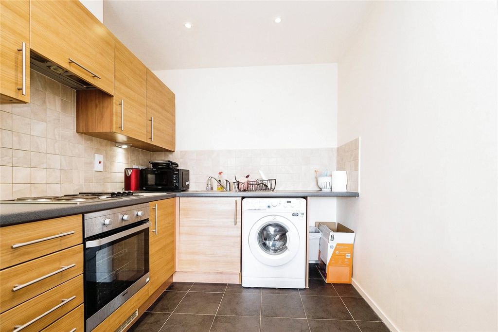 Property photo 3 of 17 Photography