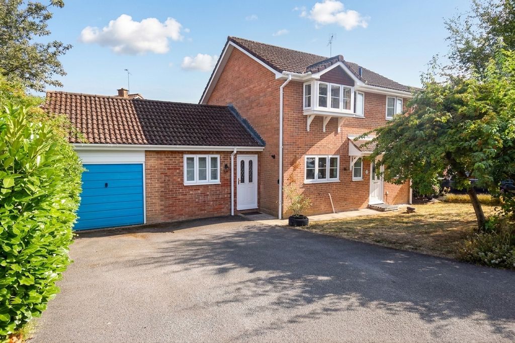 Property photo 1 of 14