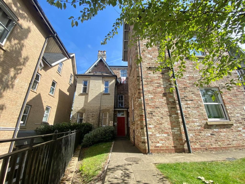 Property photo 1 of 14 2.Jpg
