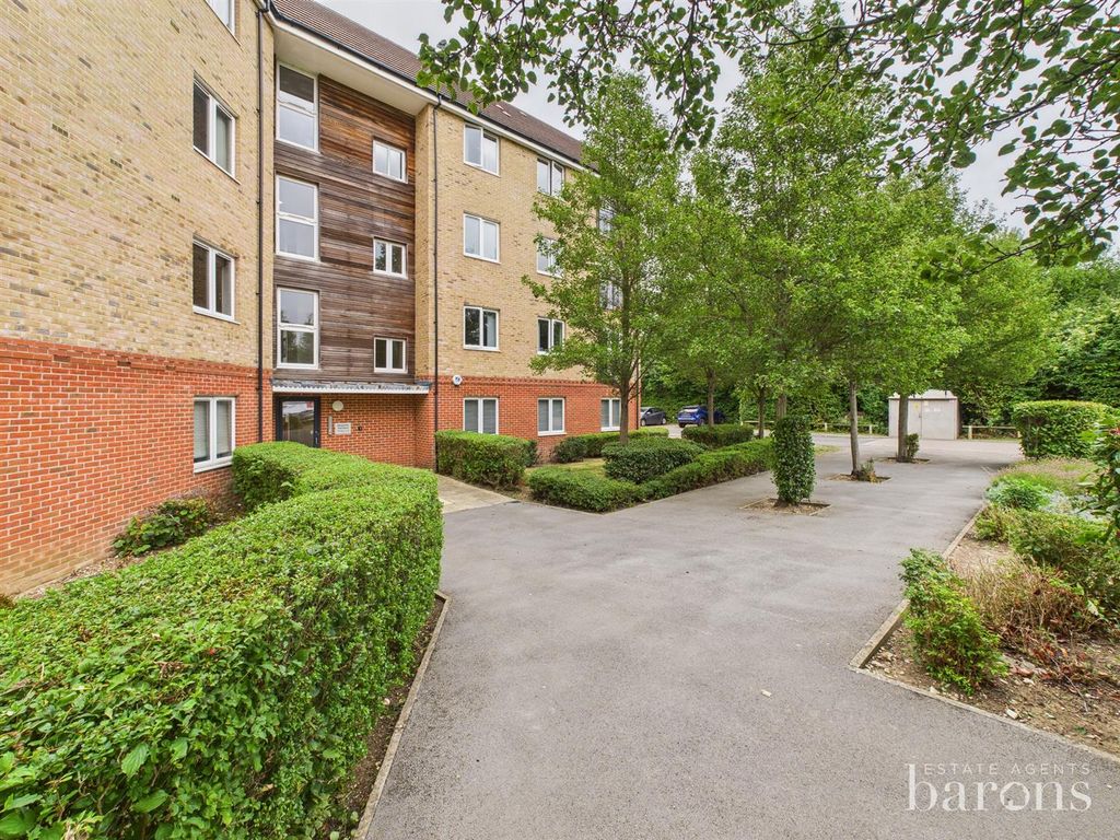 Property photo 1 of 15 Cam05500G0-Pr0039-Still016.Jpg