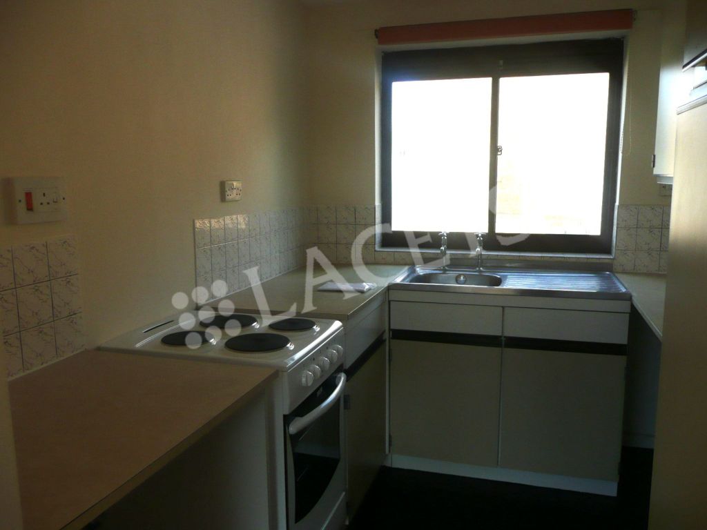 Property photo 2 of 5 P1110210.Jpg