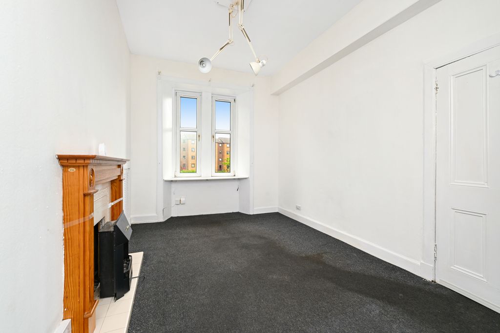 Property photo 3 of 10 Property Image 4