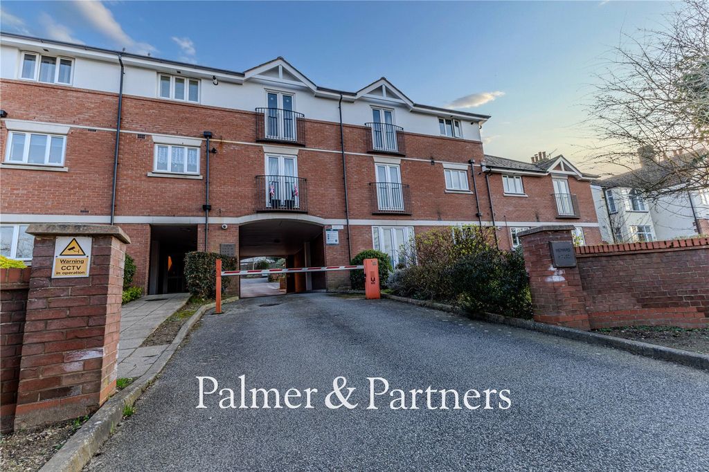 Property photo 2 of 13 Picture No. 06