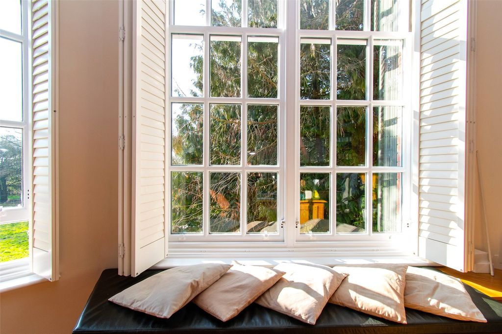 Property photo 3 of 21 Picture No. 09