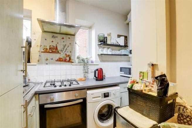 Property photo 2 of 8 Kitchen