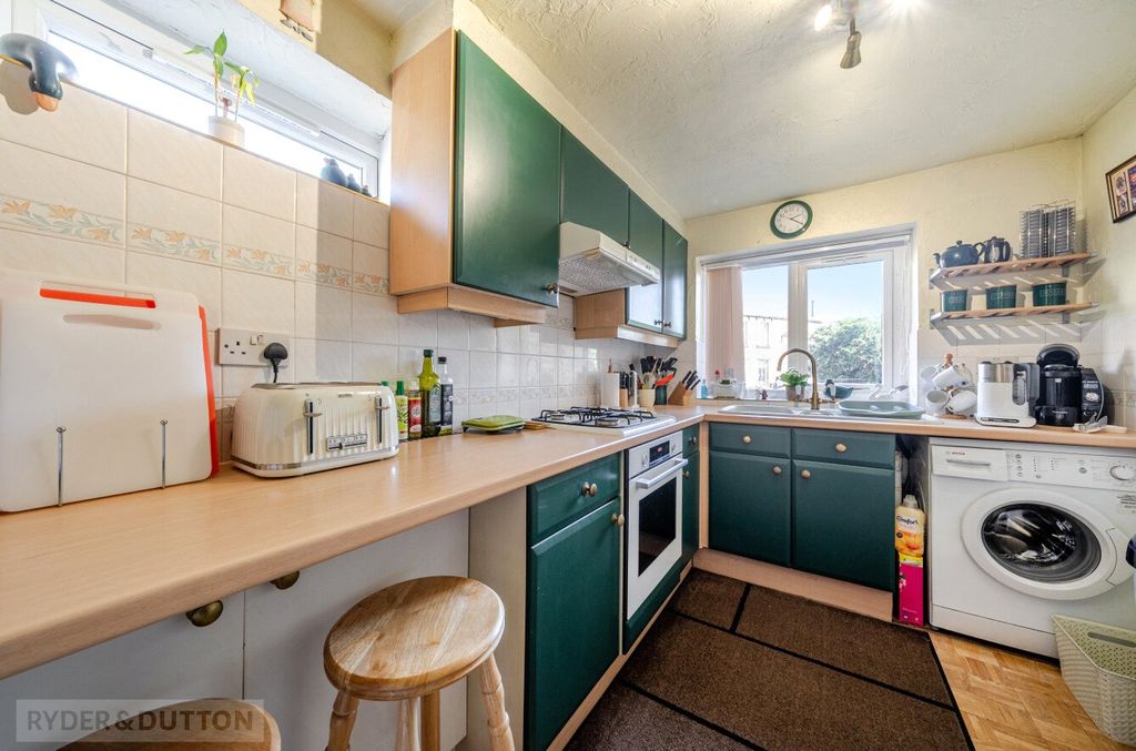 Property photo 2 of 22 Kitchen