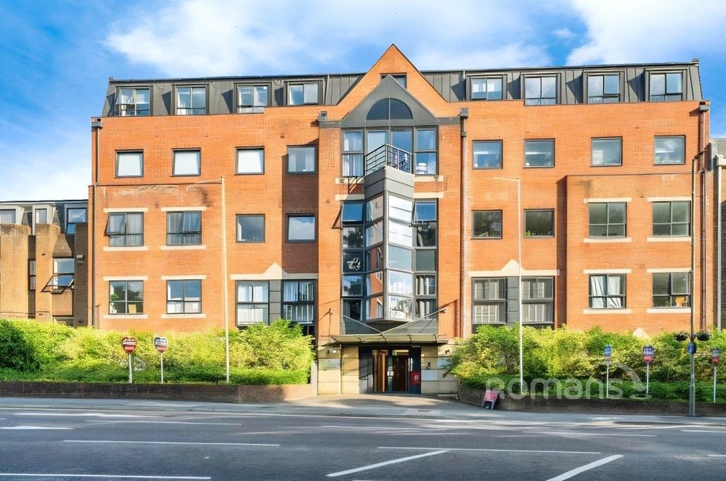 Property photo 1 of 15 Picture No. 06