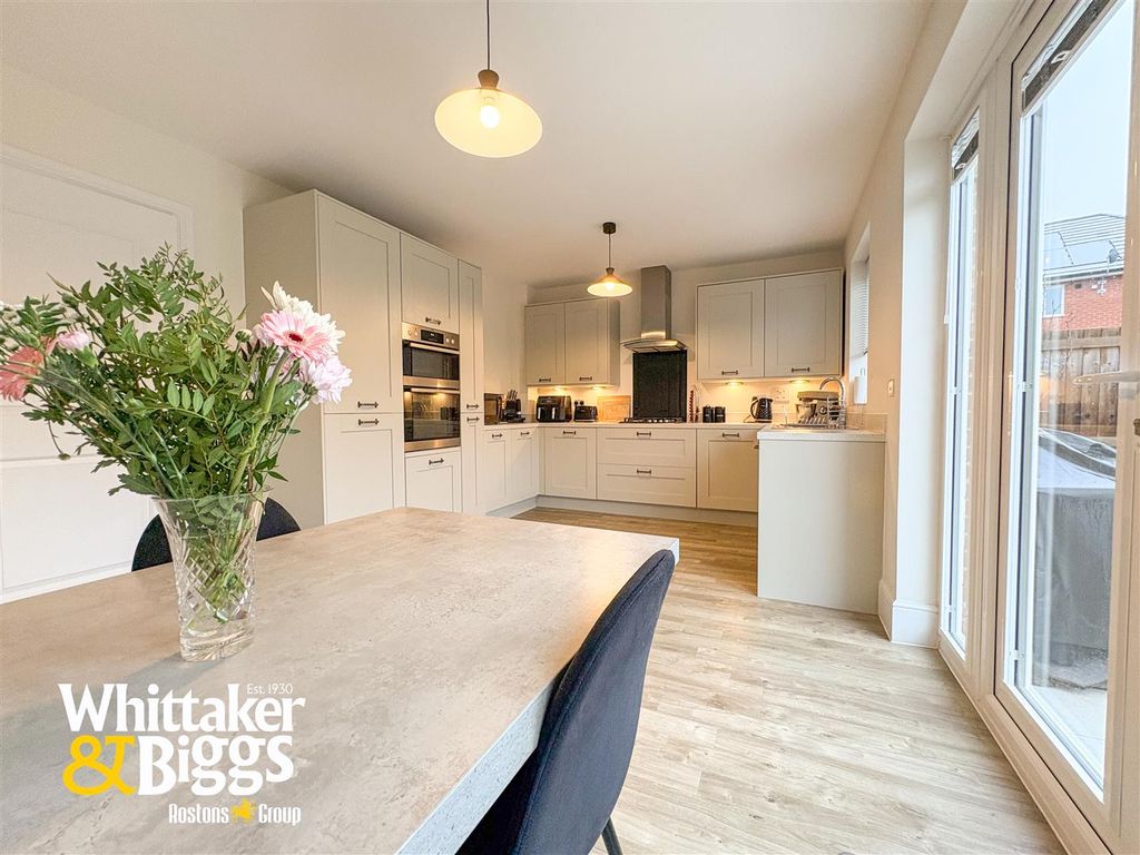 Property photo 3 of 38 20251112_131612555_Ios.Jpg