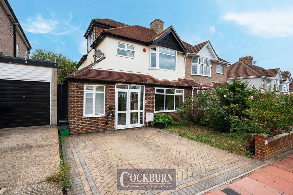 Property photo 1 of 22