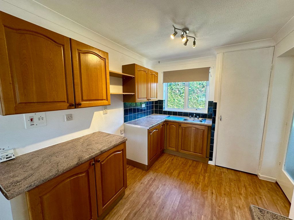 Property photo 3 of 10 Image