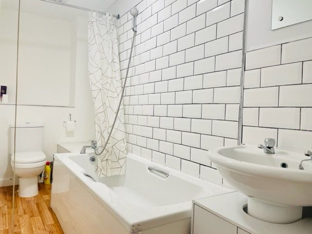 Property photo 3 of 5 Bathroom