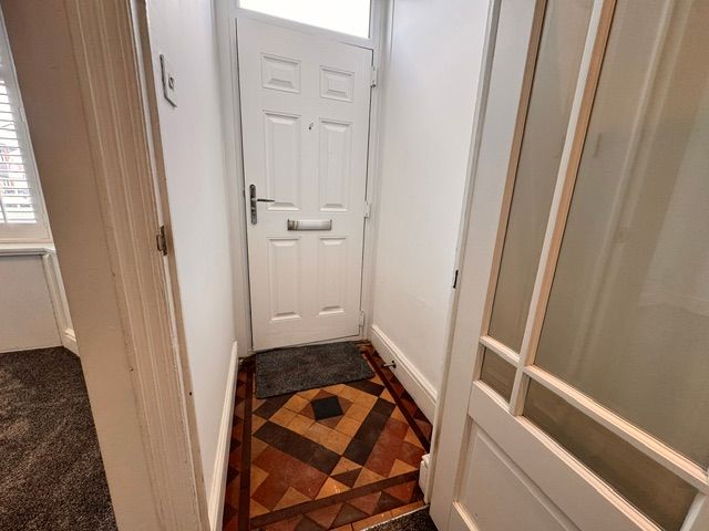 Property photo 3 of 25