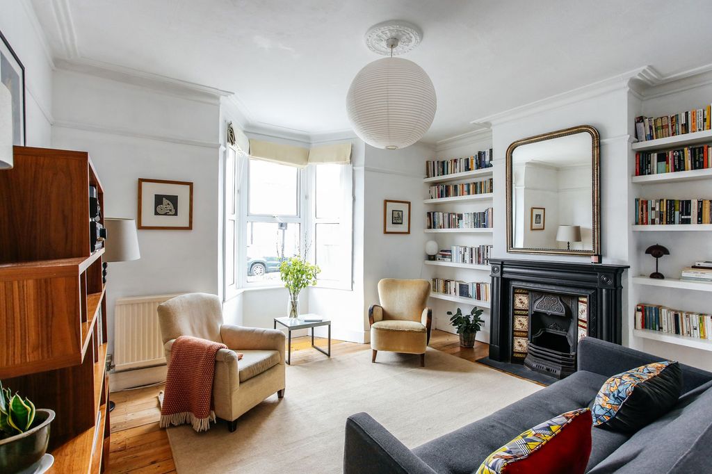 Property photo 1 of 41