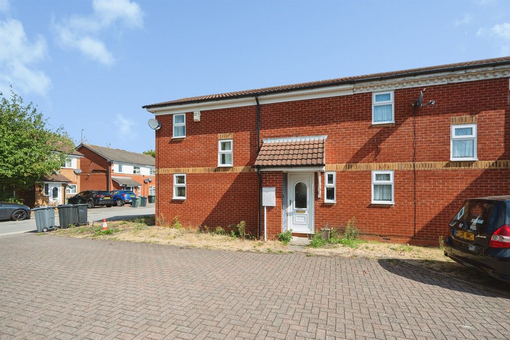 Property photo 2 of 15