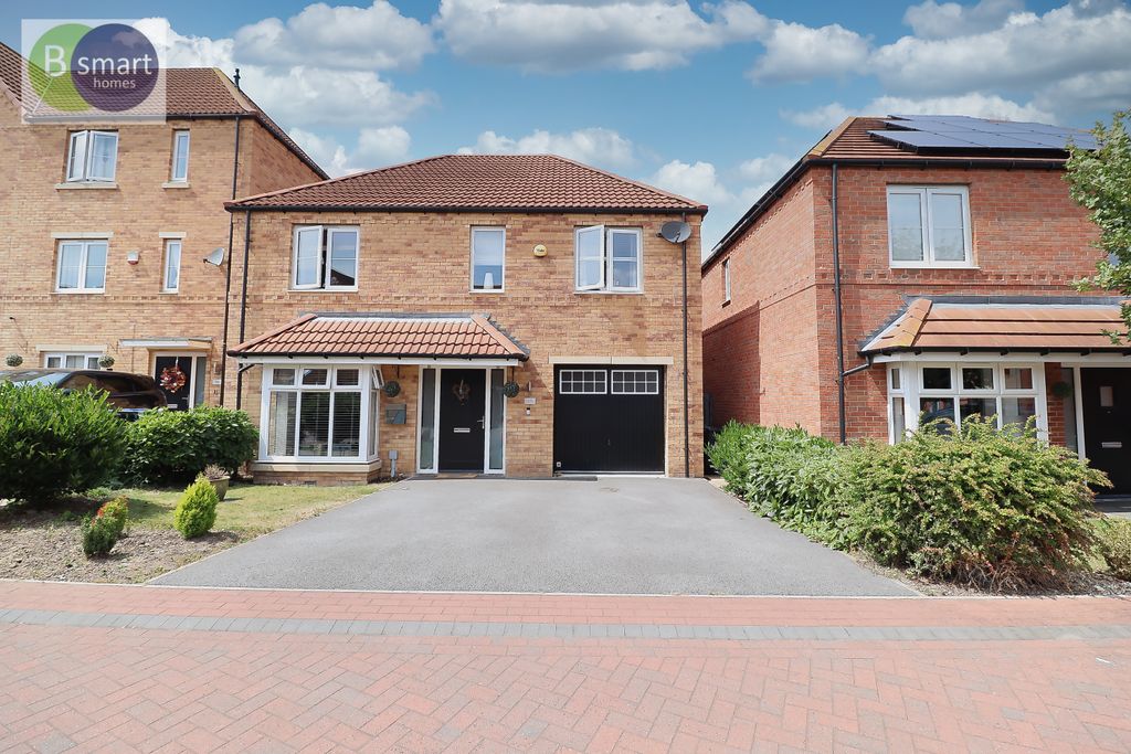Property photo 2 of 27 Img_3954