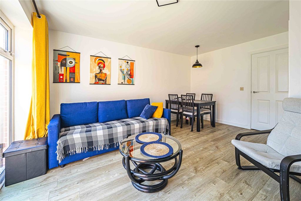 Property photo 2 of 14 Picture No. 22