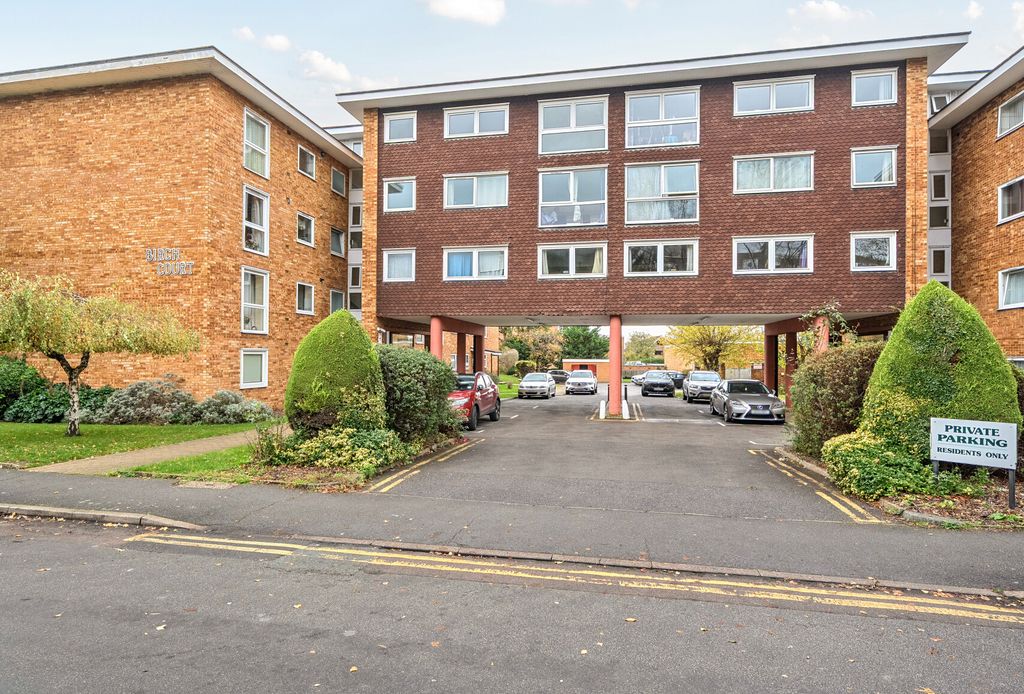 Property photo 1 of 14 External