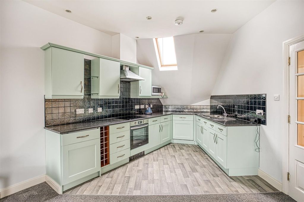 Property photo 2 of 14 316A0007_Hdr.Jpg