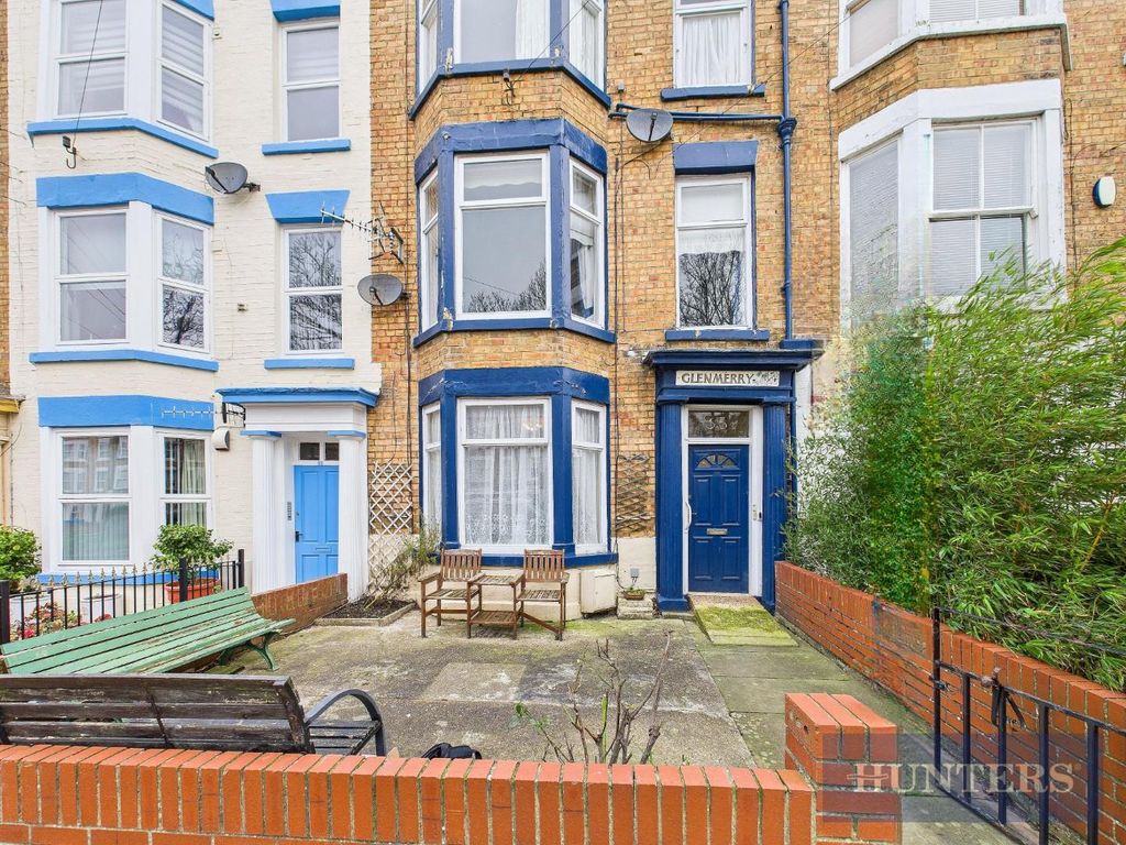 Property photo 1 of 23 Cam05316G0-Pr0279-Still034.Jpg