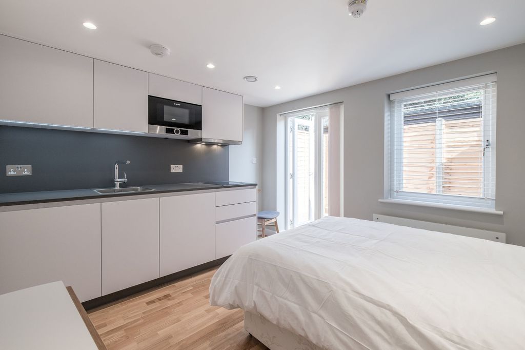 Property photo 3 of 15 Bedroom