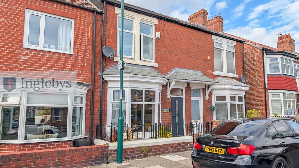 Property photo 1 of 37