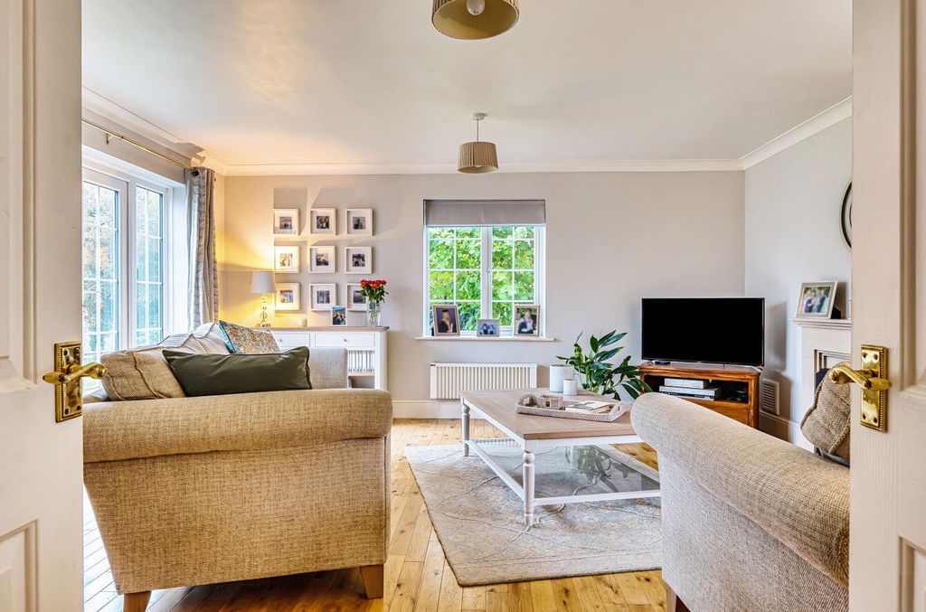 Property photo 3 of 20