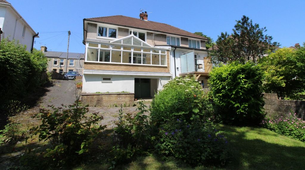 Property photo 1 of 20 Main Image