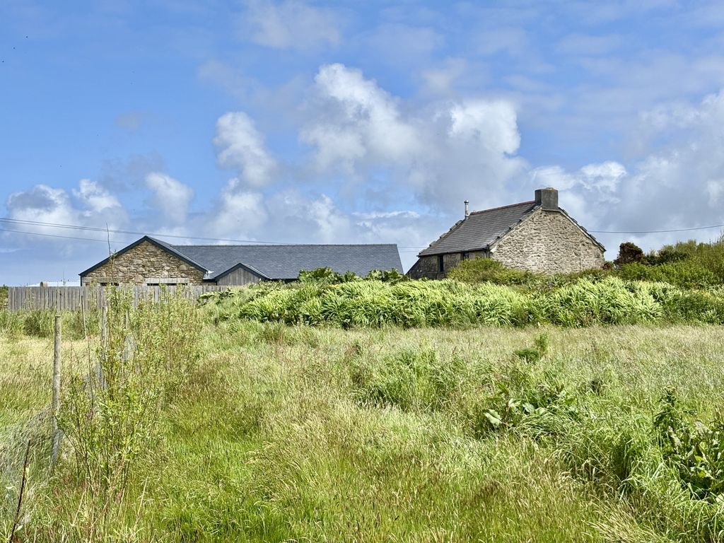 Property photo 1 of 25 4 Bedroom Farmhouse With 2 x 1 Bedroom Annexes For Sale