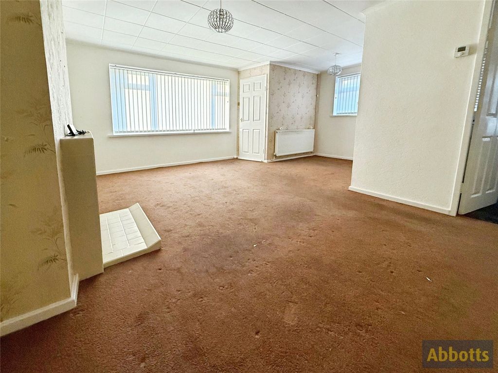 Property photo 3 of 10 Picture No. 04