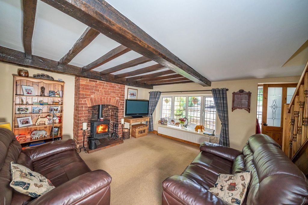Property photo 3 of 36