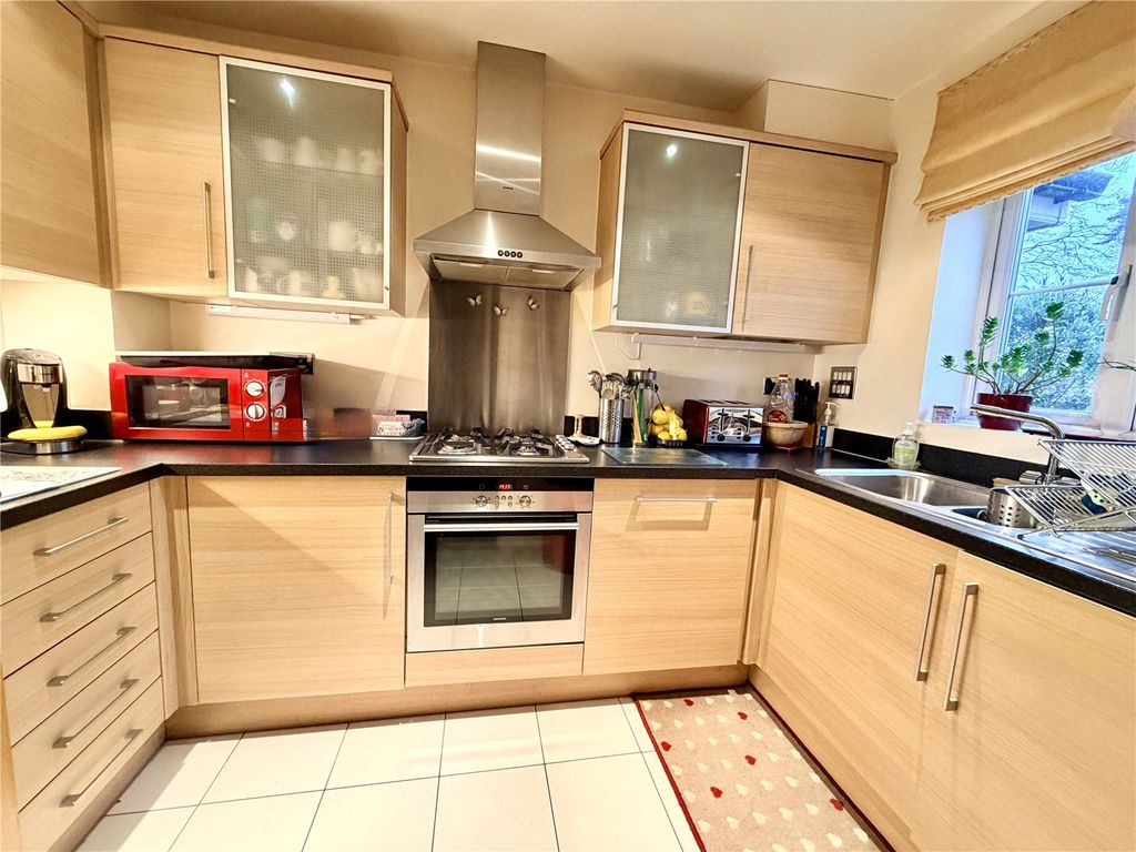 Property photo 2 of 11 Picture No. 04