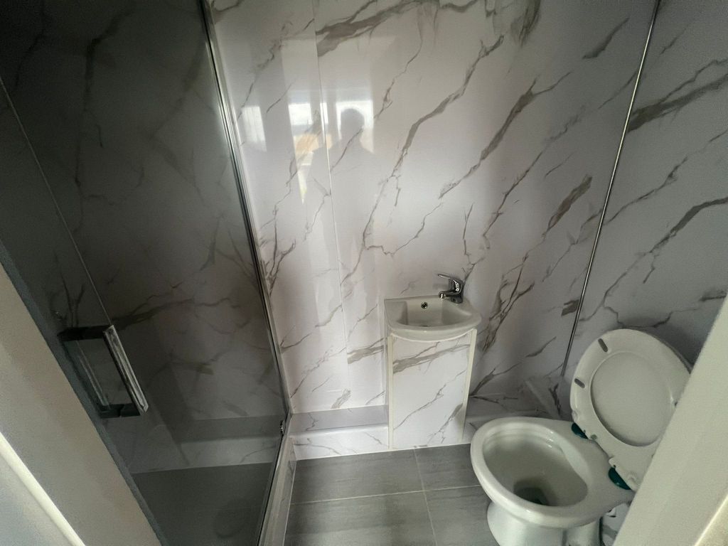 Property photo 3 of 6 D8Cdf0Ab-3B23-465F-Bed2-3F2E337A8E6d