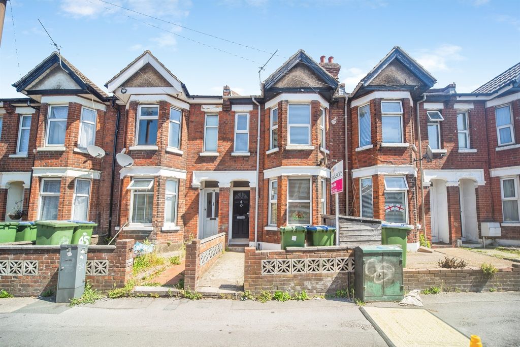 Property photo 1 of 23