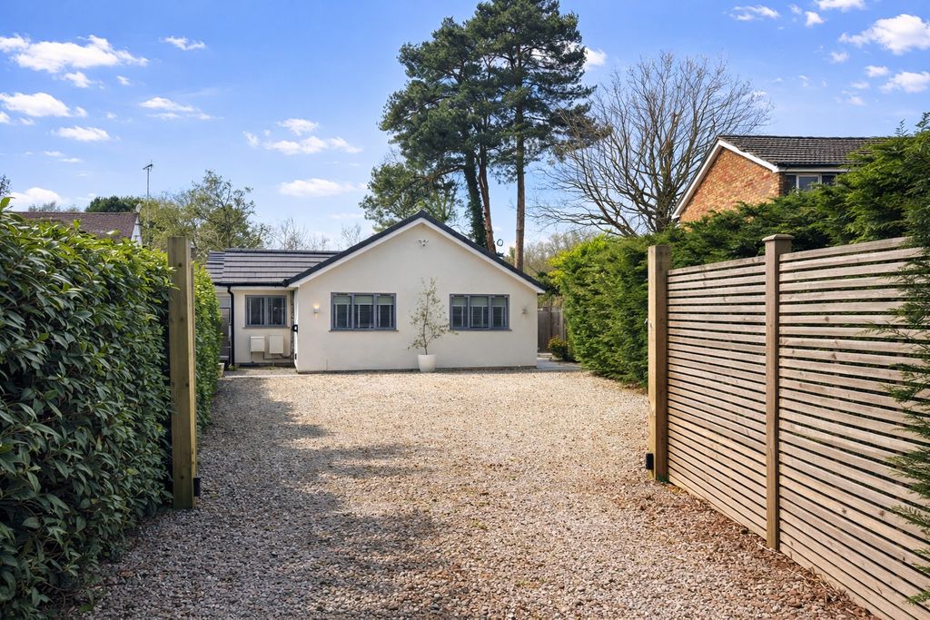 Property photo 1 of 15 3854691