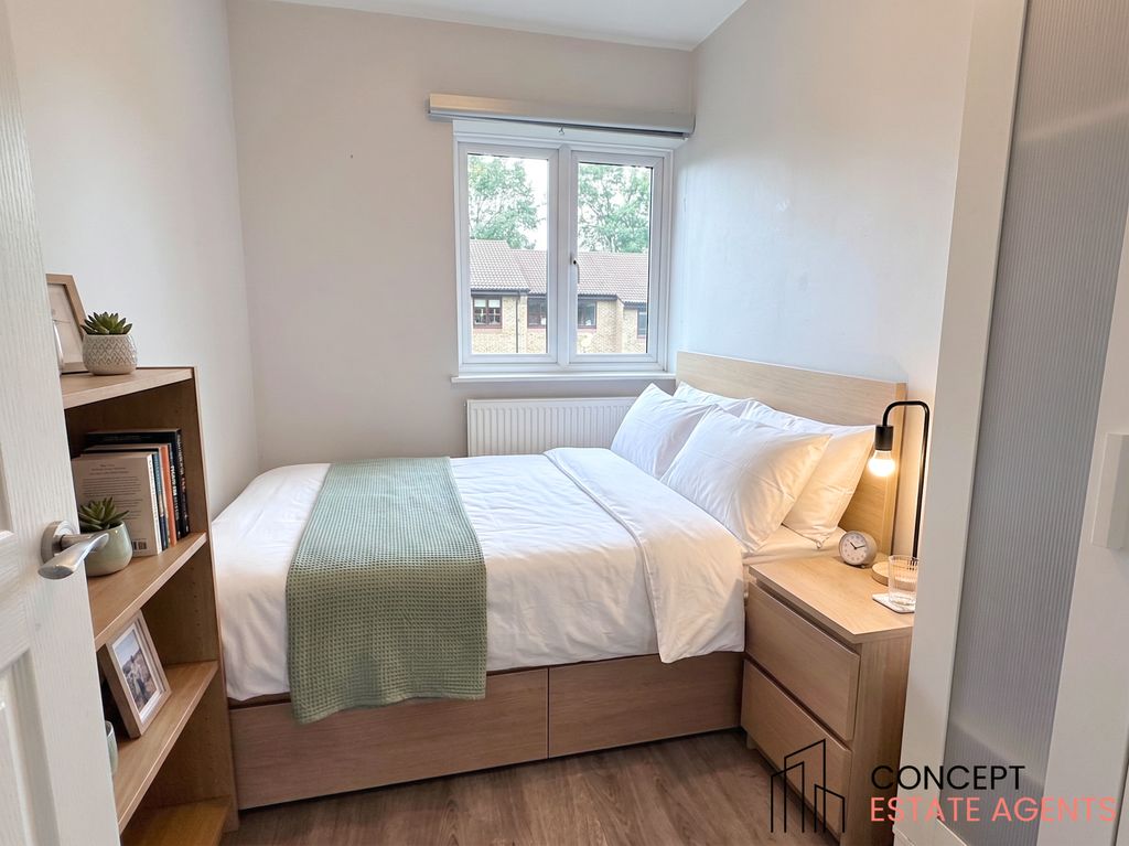 Property photo 2 of 5