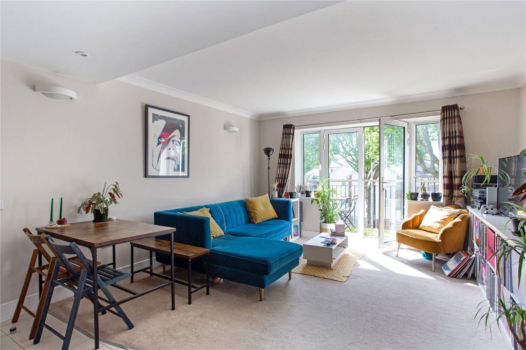 Property photo 2 of 13 Picture No. 05