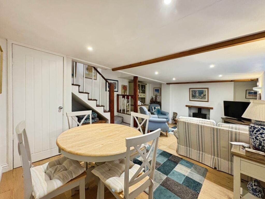 Property photo 2 of 20 4855671