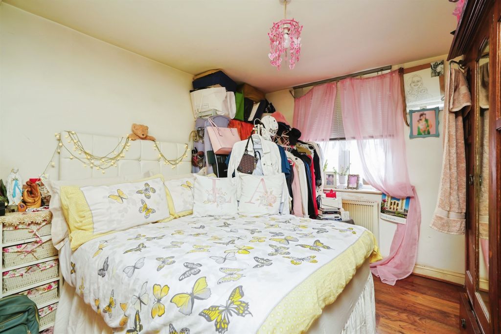 Property photo 3 of 9