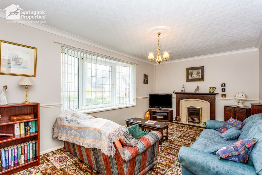 Property photo 2 of 17 Image 1