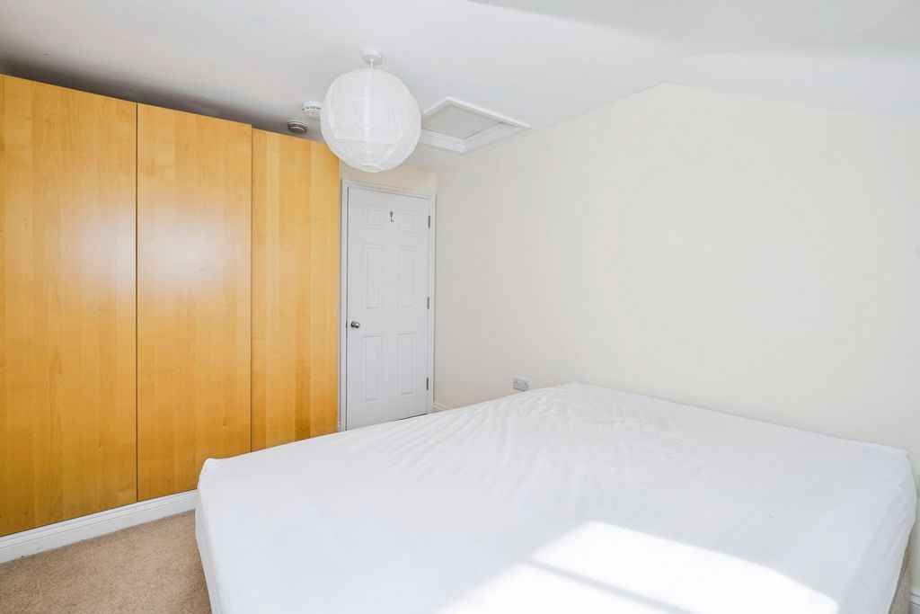 Additional image 20 of 3 bed flat for saleAlverton Road, Penzance, Cornwall TR18