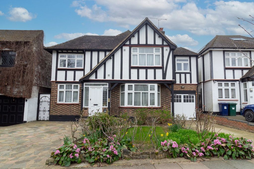 Property photo 1 of 16 Picture No. 04